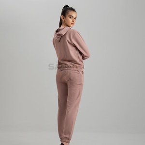 Conjunto Deportivo de Dos Piezas con Capucha para Mujer, Talla Grande, Personalizable, Transpirable, 100% Algodón, Chándal de Invierno, Estilo Casual - Product Image 3