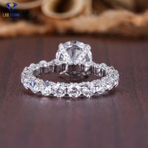 Lab-Stone 4,68 TDW Diamante de corte redondo Anillo de oro blanco Elegancia atemporal Color - Product Image 4