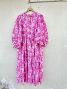 ใหม่ Boho ชุดชายหาดสั้นชุดเดรสสั้นสีชมพูลายดอกไม้ผ้าฝ้ายมิดิมินิของขวัญสำหรับผู้หญิงสำหรับการปิดคอวีลึกของเธอ - Product Image 2