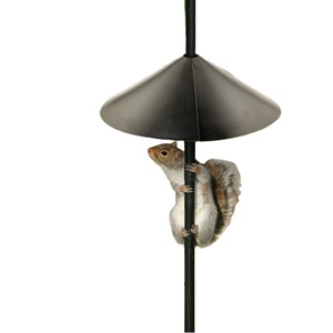 Deflector de Ardilla Envolvente de 18 Pulgadas y 45CM, Alimentador de Pájaros, Poste de Montaje Exterior, Protector de <span class=keywords><strong>Casa</strong></span> de Pájaros, Gancho Anticapa para Exteriores - Product Image 1