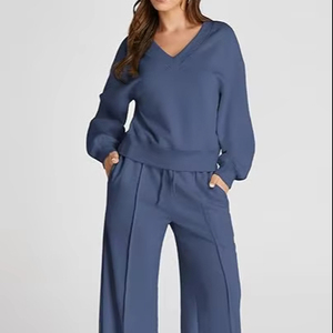 ชุดวอร์มลำลองสำหรับผู้หญิง ลายพิมพ์แบบย้อมสีเอซิด แห้งเร็ว ระบายอากาศได้ดี เหมาะสำหรับฤดูหนาว แขนยาว ผลิตจากผ้าฝ้าย/โพลีเอสเตอร์ - Product Image 1