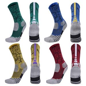 Qualité supérieure coloré tricoté genou haute hommes femmes chaussette anti-dérapant Football unisexe football grip chaussettes robe - Product Image 6