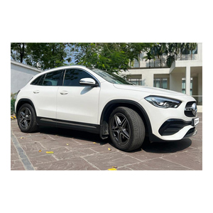 Ligne Mercedes-Benz GLA 220d 4MATIC AMG fiable avec des moteurs efficaces et des performances de haut niveau - Product Image 4