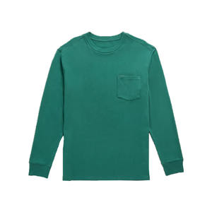 Camiseta Moderna de Manga Larga con Bolsillo, Hecha con Tela Suave y Transpirable, Diseño Limpio y Funcional, Ideal para Uso Casual Durante Todo el Día - Product Image 1