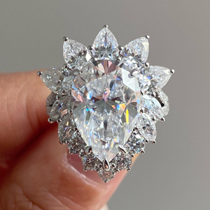 Anillo de diamante cultivado en laboratorio con corte de pera de 5,00 quilates, compromiso Art Deco para mujer, joyería de oro blanco de 14K - Product Image 1