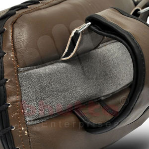 BHUTTA ENTERPRISES High Quality <b>Kick</b> Shield/<b>Kick</b> <b>Boxing</b> Pad Martial Arts Grappling <b>Gloves</b> Comfortable Eco-Friendly Custom Logo - Product Image 6