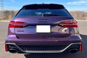 BEST-SELLER 2021 A-U-D-I RS6 Avant Merlin Purple, V8 biturbo, très bien équipé, quelques modifications - Product Image 6
