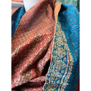 ผ้าพันคอไหมคันธาลายวินเทจ วาดลายและปักลายทะเลด้วยมือ ผ้าฝ้ายยาวสำหรับฤดูใบไม้ผลิ ฤดูใบไม้ร่วง และฤดูหนาว - Product Image 3