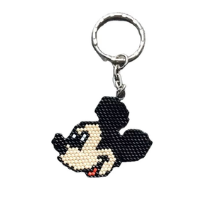 Belle broderie artisanale perlée Teddy visage porte-clés et porte-clés Unique luxe dernière haute qualité - Product Image 1