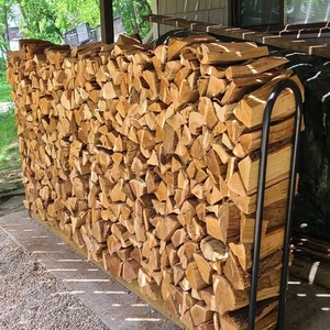 Bois de chauffage en bois dur en quantité importante pour l'utilisation énergétique - Comprend des bûches de bouleau, de chêne et de hêtre, ainsi que du bois dur de mangrove en promotion - Product Image 1