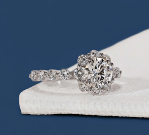 Bague de fiançailles pour femme en or blanc 14 carats plaqué rhodium, halo de diamants de laboratoire ronds, 2,05 CTW, VVS2, F, certifiée IGI, vente en gros - Product Image 3