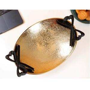 Bandeja de Servicio Multiusos de Metal con Acabado Niquelado para Desayuno, Bandeja de Servicio de Diseño Hecha a Mano de Primera Calidad, Forma Personalizada - Product Image 6