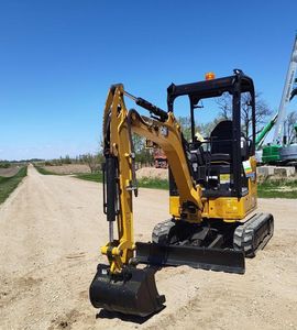Excavadora Usada Cat 301.7CR a Bajo Precio, Mini Excavadora Original de Japón de 2 Toneladas en Buen Estado, Máquina Excavadora de Segunda Mano - Product Image 1