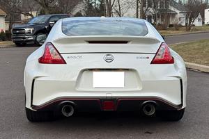 IMPRESIONANTE Nissan 370-Z NIS-MO Coupé 2016, Motor V6, 6 Velocidades - Product Image 6