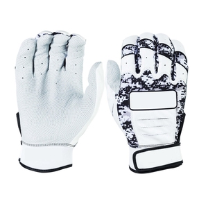 Gants de frappe de baseball personnalisés avec logo, en peau de mouton de qualité supérieure, paume en cabretta, avec des caractéristiques durables antidérapantes et résistantes à la transpiration - Product Image 2