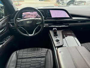 CADILLAC ESCALADE PREMIUM LUXURY PLATINUM AWD 2021 USADO, Volante a la Izquierda/Derecha - Product Image 4