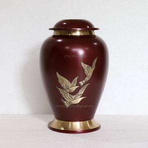 Haute qualité en gros gravé oiseaux volants en laiton adulte urne crémation urnes pour cendres humaines funérailles en laiton urnes funéraires fournitures funéraires - Product Image 3