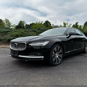 Certificado cuidadosamente usado 2023 V ol vo S90 B6 AWD Plus - Product Image 1