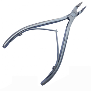 Pince à ongles de Salon professionnel pince à cuticules plate lames en acier inoxydable pointues outil à ongles Portable de luxe pour les doigts de manucure - Product Image 5