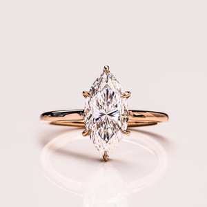 Bague de fiançailles de mariage minimaliste en or 18 carats pour femmes, diamant naturel taillé en marquise de haute qualité, bagues de conception simple, disponible OEM - Product Image 1