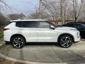 Mitsubishi Outlander SE 4WD 2023 Usado, Transmisión Automática, Volante a la Izquierda - Product Image 6