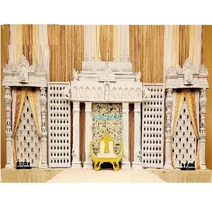 Escenario de Boda al Estilo Indio del Sur con Temática Blanca, Decoración Tradicional para Bodas Indias, Decoración para Bodas Hindúes de Sri Lanka, Irlanda - Product Image 1
