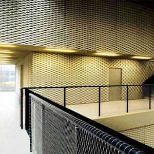 רשת מתכת מגולוונת יהלום 4x8 <span class=keywords><strong>5x10</strong></span> מברזל בעובי 1 מ\\\"מ, לוחות הליכה למכירה - Product Image 4