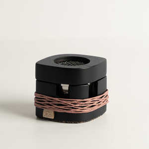 Brûleur Bakhoor moderne en bois noir avec fil d'or Porte-encens fait à la main avec tasse en métal - Product Image 3