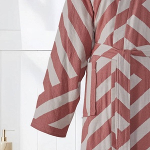 Albornoz Harmony de Algodón Turco con Rayas Diagonales, Estilo Kimono, Gris - Product Image 4