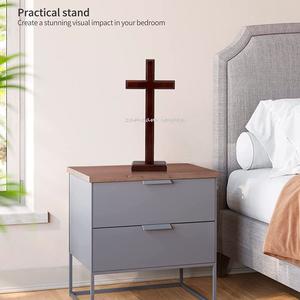 Suspension en bois et croix chrétiennes de table faites à la main décoration murale et de bureau religieuse pour salle de prière, église et usage domestique - Product Image 4