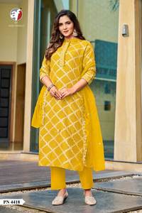 Nuevo Kurti de Seda Rusa con Jacquard y Encaje, Pantalón y Dupatta, Compra en Línea en India al Precio Más Bajo, Moda Femenina - Product Image 4