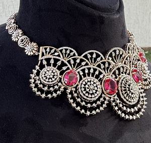 Ensemble de colliers en or massif 14K et 18K avec diamants naturels Coupe brillante Certifié par un tiers Chic Choker Collection de bijoux élégants - Product Image 3