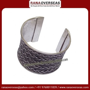 Rana Overseas Inc. Brazalete Abierto Ajustable de Latón Antiguo Trenzado Curvo - ¡Gran Venta! - Product Image 6