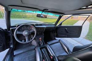 BMW 320i Sport de 1982, Usado, Sin Reserva, Transmisión Manual de 5 Velocidades, Propiedad de California, Paquete Deportivo, Numerosas Modificaciones - Product Image 3