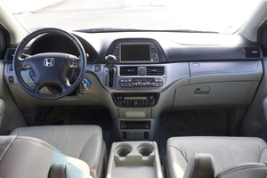 Vehículo Usado a Precio Accesible - Volante a la Izquierda |   Volante a la derecha |   HONDA ODYSSEY EX-L 2007 - Product Image 4