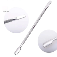 Pousse-ongles de qualité supérieure dans toutes les couleurs, prix raisonnables, outils et accessoires pour ongles en acier inoxydable, fabriqués au Pakistan