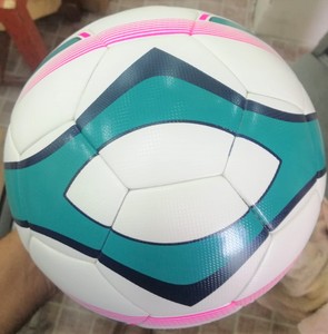2025 BALÓN DE FÚTBOL AL POR MAYOR 2,7 MM PU BOLAS DE ALTA CALIDAD LOGOTIPO PERSONALIZADO FÚTBOL TAMAÑO 5 BOLAS NUEVO COLOR - Product Image 5