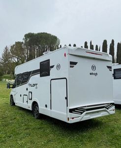 Luxury Family Travel Motorhome RV Camper. - Product Image 3
