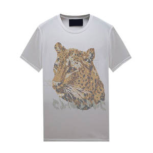 Camiseta de tela cómoda hecha en Pakistán, diseño único para hombre, camiseta de verano con diamantes de imitación, diseño bajo MOQ, camiseta con diamantes de imitación - Product Image 1