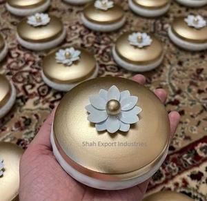 White With Gold Round Hammered Metal Candle Bowl With Flower <b>Knob</b> Lid for Wedding and Festival Decor Candle Bowls - Product Image 6