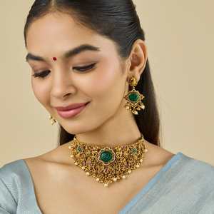Antique Flower Chokers <b>Necklace</b> with Emerald Cut Synthetic Stones Elegant and Timeless for Women's Wedding Occasions - Product Image 1