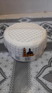 Nuevo Gorro de Oración Musulmán de Alta Calidad, Gorro Tupi, Gorro de Oración para Hombre, Kufi Topi para Uso Casual, de Bangladés - Product Image 4