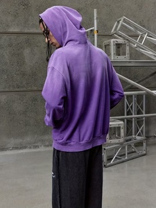 Sudadera con Capucha Morada Tie-Dye de Peso Pesado Fácil de Usar para Hombre, de Forro Polar de Algodón con Bolsillo y Color Degradado, Ajuste Regular, Estilo Urbano de Otoño - Product Image 4