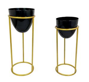 แจกันโลหะน้ำหนักเบา ออกแบบมาเพื่อการตกแต่งบ้าน ให้สัมผัสความทันสมัยและรายละเอียดงานฝีมือ เหมาะสำหรับการใช้งานตามฤดูกาล - Product Image 6