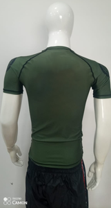 Protectores de erupción más vendidos para adultos Sublimación personalizada Impreso Flatlock Cosido Cuello redondo Manga corta Protectores de erupción en venta - Product Image 6