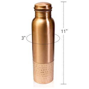 High Quality Eco-Friendly Hammered Design Copper <b>Water</b> <b>Bottle</b> Airtight Silicon-Sealed Lid Trending Accessory <b>Metal</b> - Product Image 4