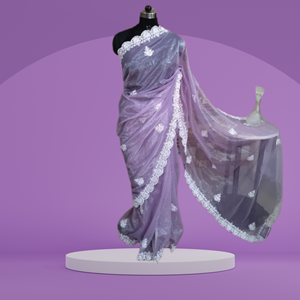 Vêtements élégants de saree en soie indienne traditionnelle finement brodée avec des conceptions complexes - Product Image 3