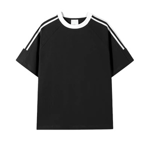 T-shirt graphique surdimensionné de sport décontracté unisexe en polyester/coton à manches courtes doux et confortable pour - Product Image 1