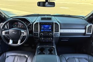 Ford F-250 Super Duty 4×4 MegaRexx 2021 Usada en Buen Estado, Motor Turbodiésel V8 de 6.7 Litros, Tracción en las 4 Ruedas - Product Image 4