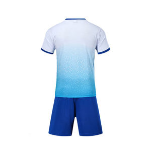 Uniforme de fútbol para hombre hecho a medida transpirable ligero secado rápido 100% poliéster ropa deportiva logotipo personalizado conjunto estilo - Product Image 6